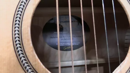 Seagull Guitars - S51960 2